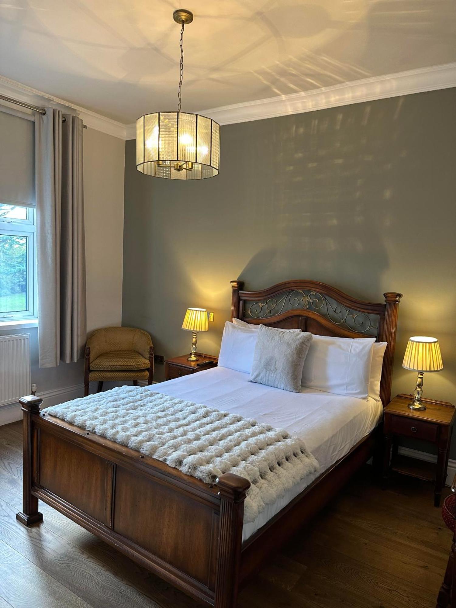 The Manor At Bickley Hotell Bromley Exteriör bild