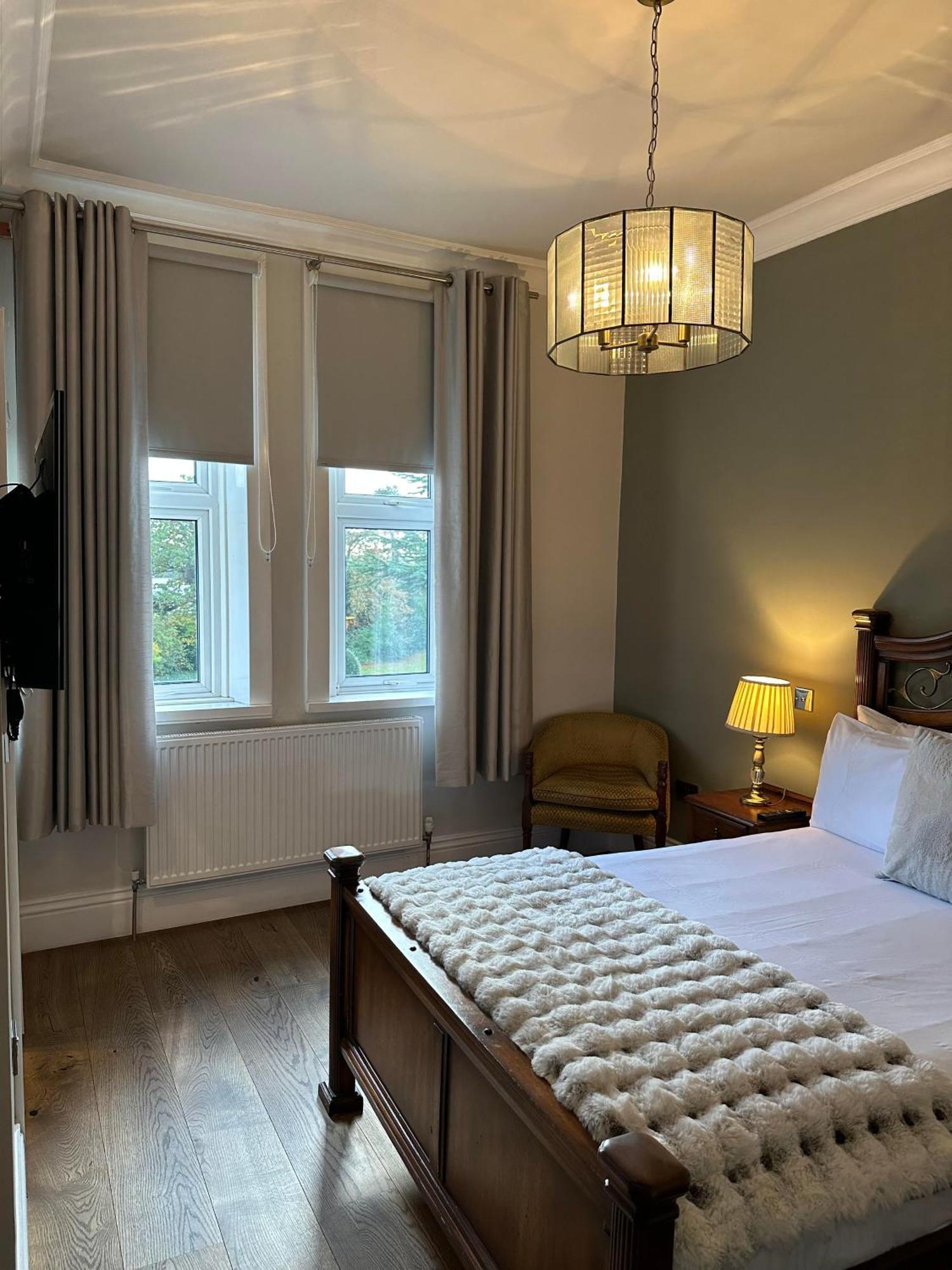 The Manor At Bickley Hotell Bromley Exteriör bild
