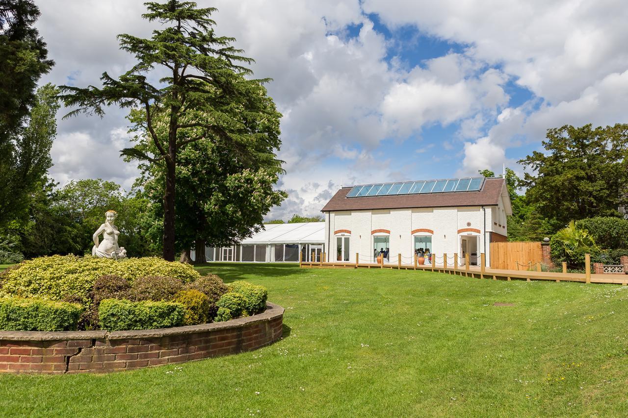 The Manor At Bickley Hotell Bromley Exteriör bild